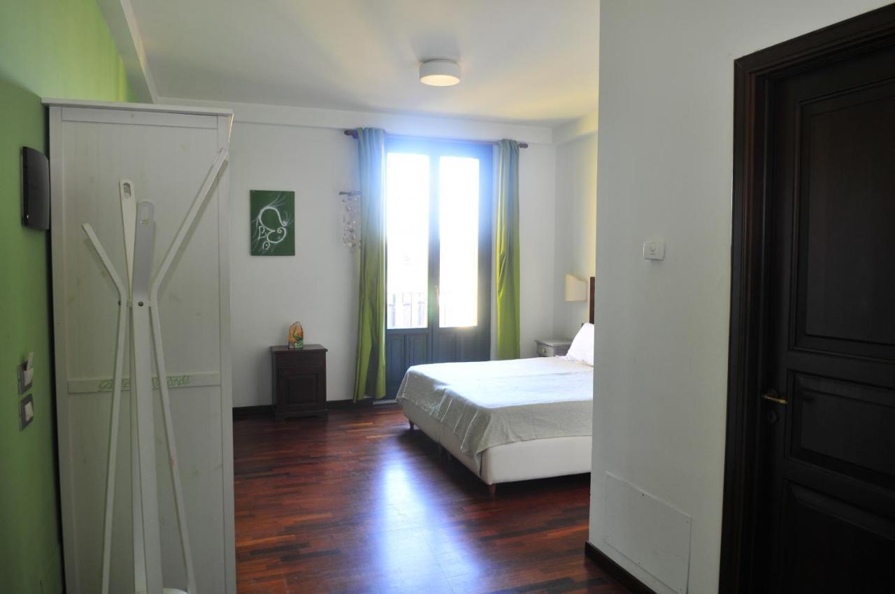 Terrazza Sul Castello Ursino By Wonderful Italy Apartment CTA Exterior foto